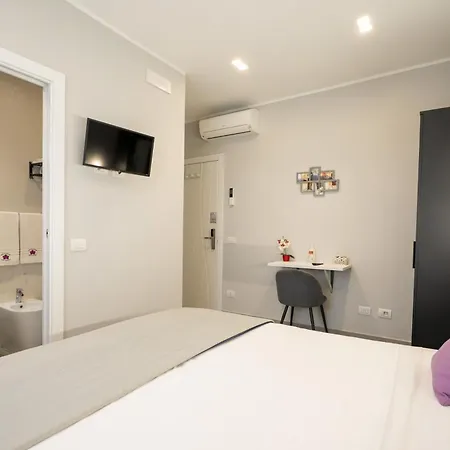 Orchidea For Tourists Hesperia Hosp 摩德纳