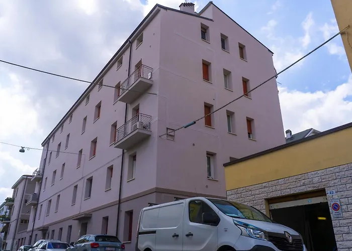 Orchidea For Tourists Hesperia Hosp * Modena