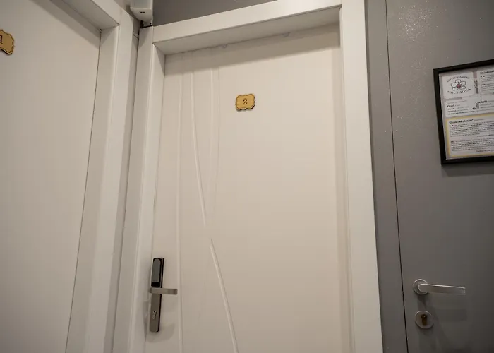 Orchidea For Tourists Hesperia Hosp * 摩德纳